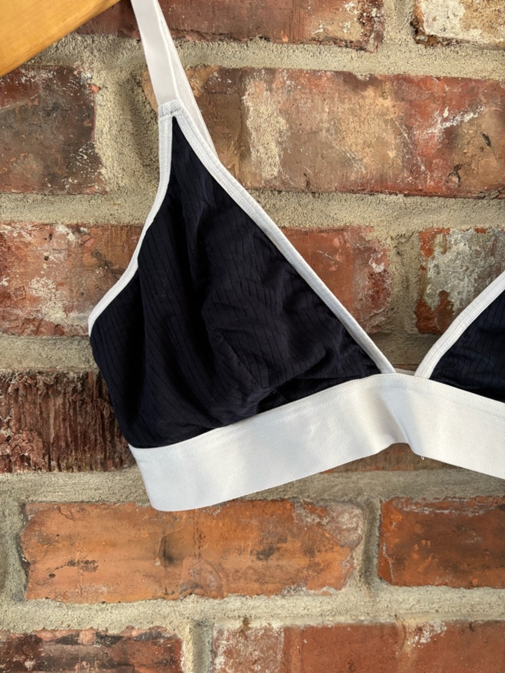 Negative Ribbed Triangle Bralette, Size 3 - Picture 2 of 6